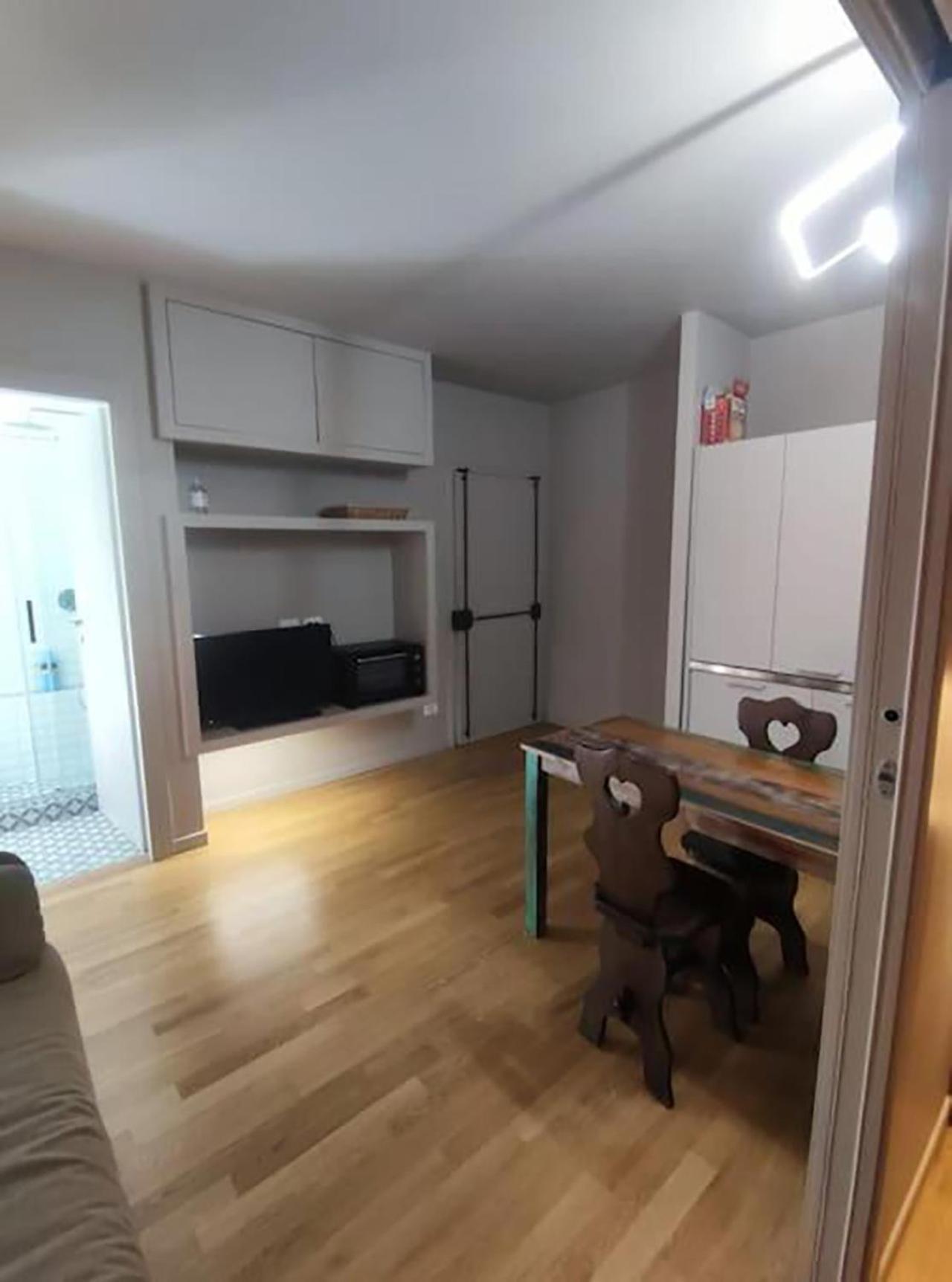 150 M Dal Colosseo - Minerva Apartamento